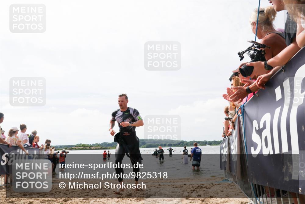 21.06.2026 - Viking Triathlon Michael Strokosch http://msf.ph/oto/9825318 21.06.2026 10:33:27 Schwimmen 109, 238, 579 meine-sportfotos.de