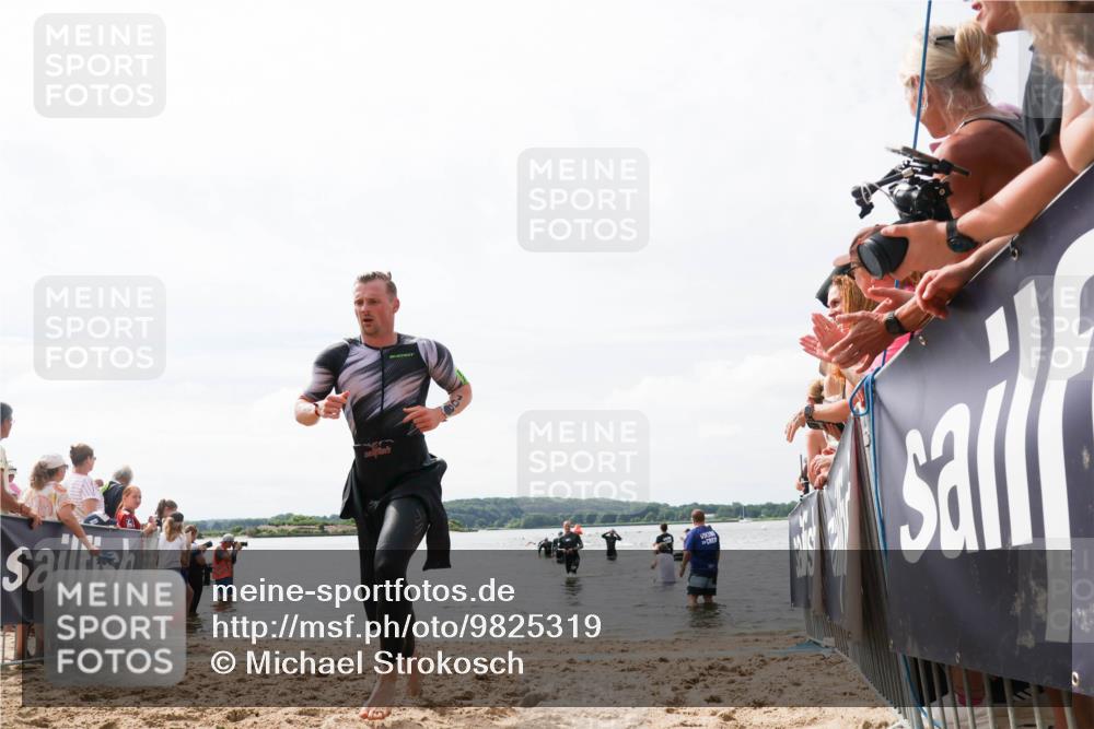 21.06.2026 - Viking Triathlon Michael Strokosch http://msf.ph/oto/9825319 21.06.2026 10:33:27 Schwimmen 109, 238, 579 meine-sportfotos.de
