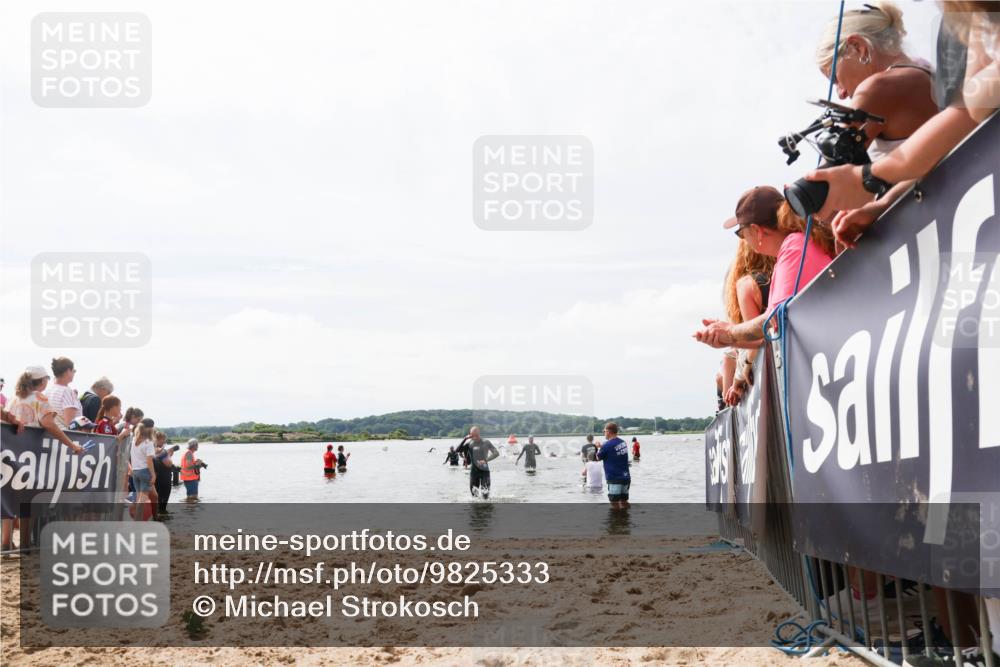 21.06.2026 - Viking Triathlon Michael Strokosch http://msf.ph/oto/9825333 21.06.2026 10:33:32 Schwimmen 109, 446 meine-sportfotos.de