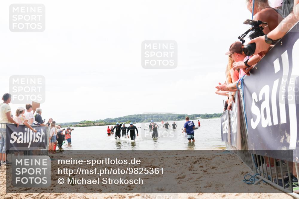 21.06.2026 - Viking Triathlon Michael Strokosch http://msf.ph/oto/9825361 21.06.2026 10:33:41 Schwimmen 62, 180, 392, 446, 537 meine-sportfotos.de
