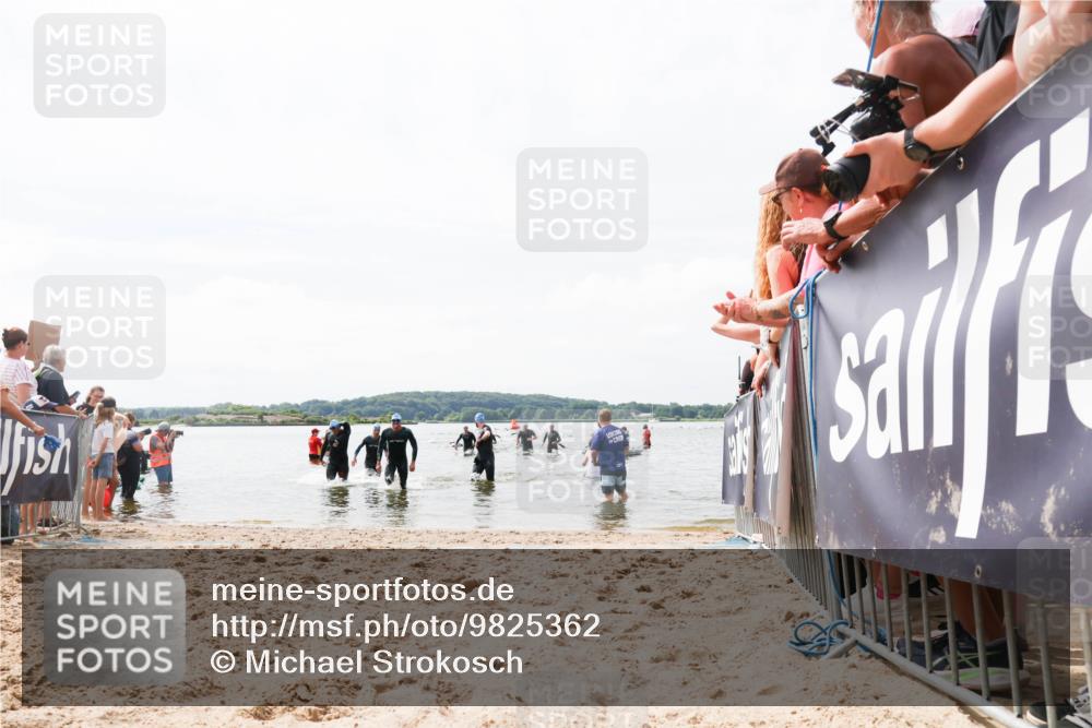 21.06.2026 - Viking Triathlon Michael Strokosch http://msf.ph/oto/9825362 21.06.2026 10:33:42 Schwimmen 62, 180, 392, 446, 537 meine-sportfotos.de