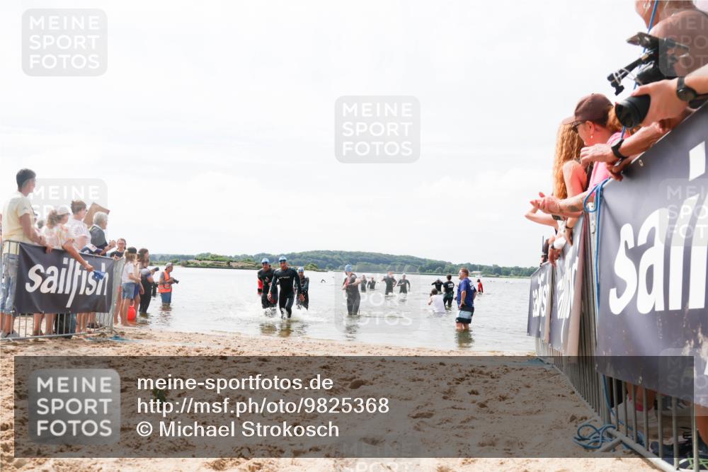 21.06.2026 - Viking Triathlon Michael Strokosch http://msf.ph/oto/9825368 21.06.2026 10:33:44 Schwimmen 62, 180, 392, 537 meine-sportfotos.de