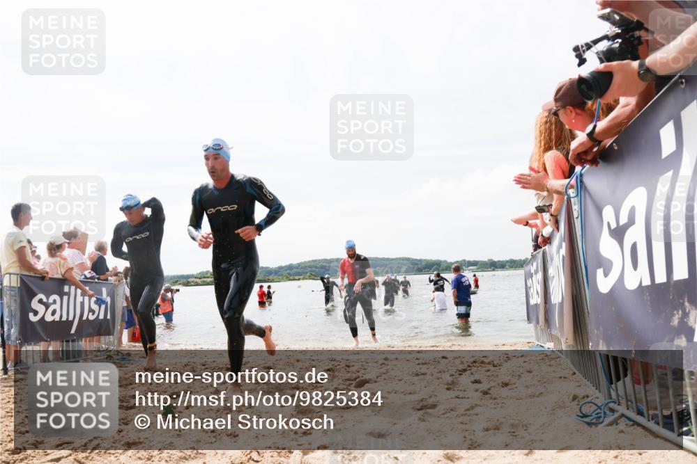21.06.2026 - Viking Triathlon Michael Strokosch http://msf.ph/oto/9825384 21.06.2026 10:33:49 Schwimmen 28, 62, 180, 249, 392, 410, 537 meine-sportfotos.de