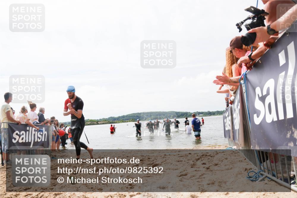 21.06.2026 - Viking Triathlon Michael Strokosch http://msf.ph/oto/9825392 21.06.2026 10:33:52 Schwimmen 28, 62, 180, 249, 265, 392, 410, 524, 537 meine-sportfotos.de