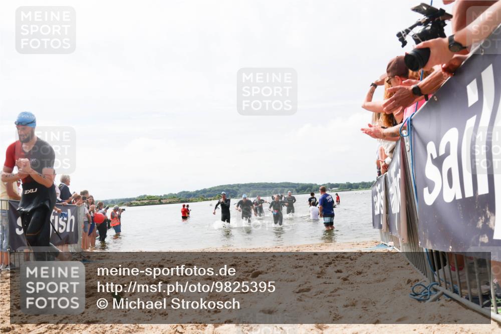 21.06.2026 - Viking Triathlon Michael Strokosch http://msf.ph/oto/9825395 21.06.2026 10:33:53 Schwimmen 28, 62, 180, 249, 265, 410, 524, 537 meine-sportfotos.de
