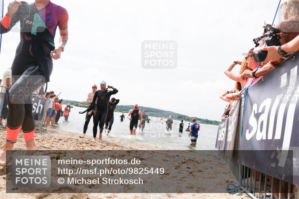21.06.2026 - Viking Triathlon Michael Strokosch http://msf.ph/oto/9825449 21.06.2026 10:34:11 Schwimmen 47, 102, 154, 221, 343, 432, 462, 660, 664 meine-sportfotos.de