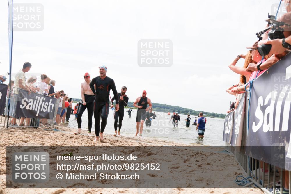 21.06.2026 - Viking Triathlon Michael Strokosch http://msf.ph/oto/9825452 21.06.2026 10:34:12 Schwimmen 47, 102, 154, 221, 343, 432, 462, 627, 660, 664 meine-sportfotos.de