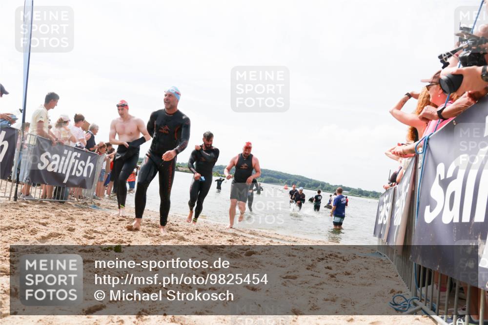 21.06.2026 - Viking Triathlon Michael Strokosch http://msf.ph/oto/9825454 21.06.2026 10:34:12 Schwimmen 47, 102, 154, 221, 343, 432, 462, 627, 660, 664 meine-sportfotos.de