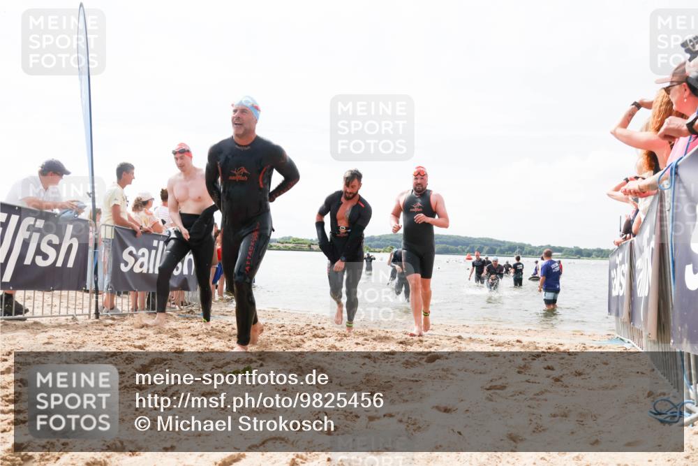 21.06.2026 - Viking Triathlon Michael Strokosch http://msf.ph/oto/9825456 21.06.2026 10:34:13 Schwimmen 47, 102, 154, 221, 432, 462, 627, 660, 664 meine-sportfotos.de