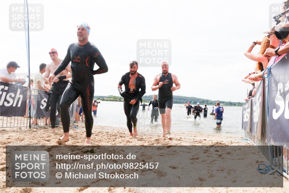 21.06.2026 - Viking Triathlon Michael Strokosch http://msf.ph/oto/9825457 21.06.2026 10:34:13 Schwimmen 47, 102, 154, 221, 432, 462, 627, 660, 664 meine-sportfotos.de