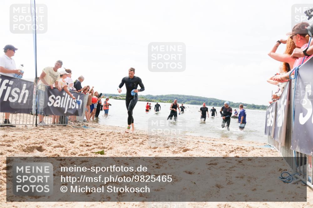 21.06.2026 - Viking Triathlon Michael Strokosch http://msf.ph/oto/9825465 21.06.2026 10:34:16 Schwimmen 47, 154, 221, 432, 462, 627, 660, 664 meine-sportfotos.de