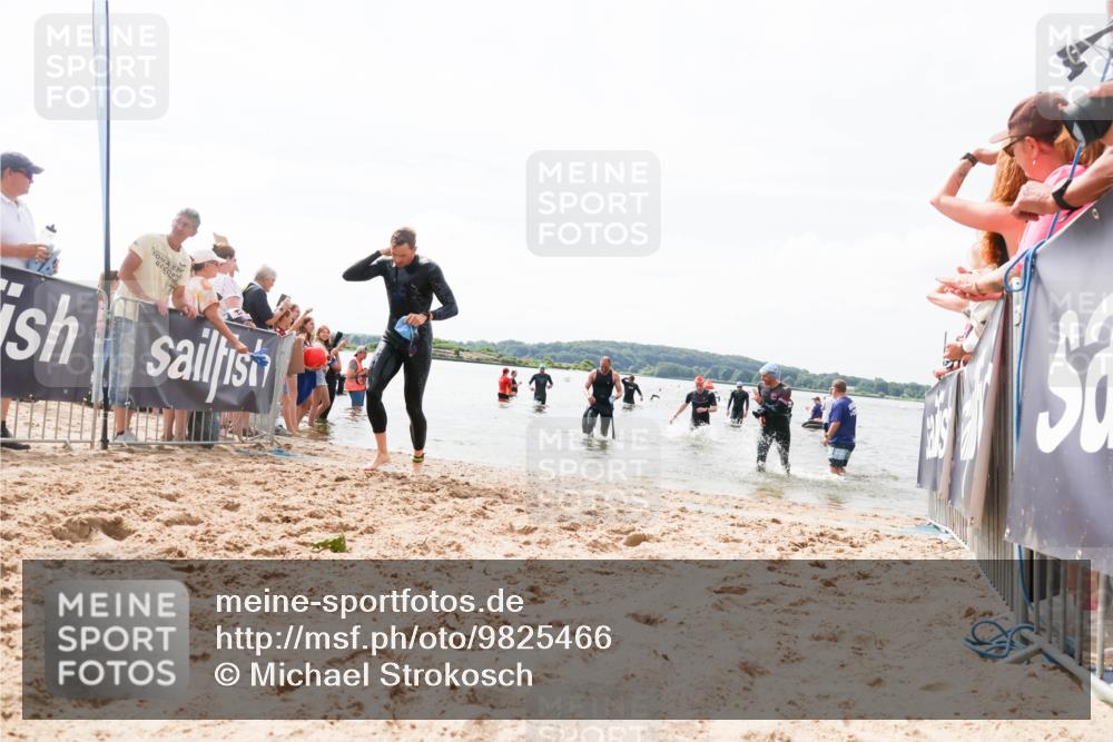 21.06.2026 - Viking Triathlon Michael Strokosch http://msf.ph/oto/9825466 21.06.2026 10:34:16 Schwimmen 47, 154, 221, 432, 462, 627, 660, 664 meine-sportfotos.de