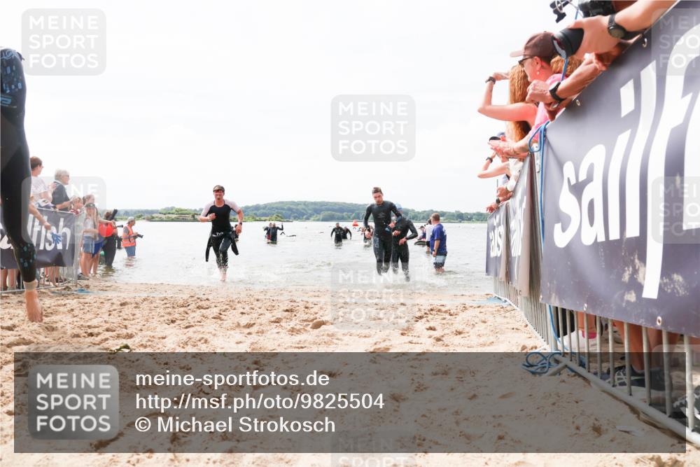 21.06.2026 - Viking Triathlon Michael Strokosch http://msf.ph/oto/9825504 21.06.2026 10:34:29 Schwimmen 30, 90, 170, 576 meine-sportfotos.de