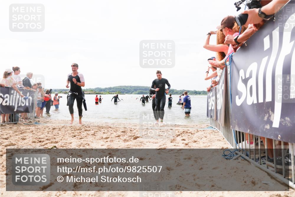 21.06.2026 - Viking Triathlon Michael Strokosch http://msf.ph/oto/9825507 21.06.2026 10:34:30 Schwimmen 30, 90, 170, 576 meine-sportfotos.de
