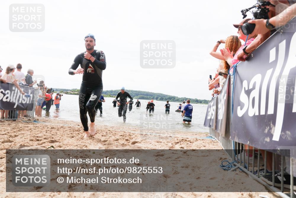 21.06.2026 - Viking Triathlon Michael Strokosch http://msf.ph/oto/9825553 21.06.2026 10:34:45 Schwimmen 51, 82, 118, 255, 391, 440, 653 meine-sportfotos.de