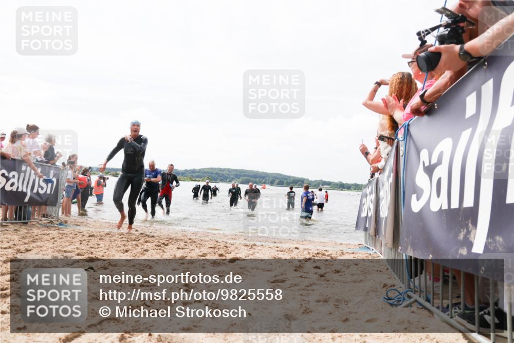 21.06.2026 - Viking Triathlon Michael Strokosch http://msf.ph/oto/9825558 21.06.2026 10:34:47 Schwimmen 51, 82, 118, 255, 391, 440, 653 meine-sportfotos.de