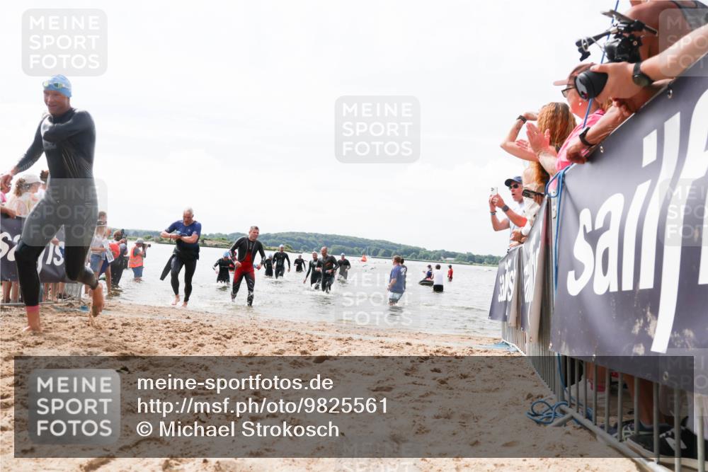 21.06.2026 - Viking Triathlon Michael Strokosch http://msf.ph/oto/9825561 21.06.2026 10:34:48 Schwimmen 51, 82, 118, 255, 386, 391, 440 meine-sportfotos.de