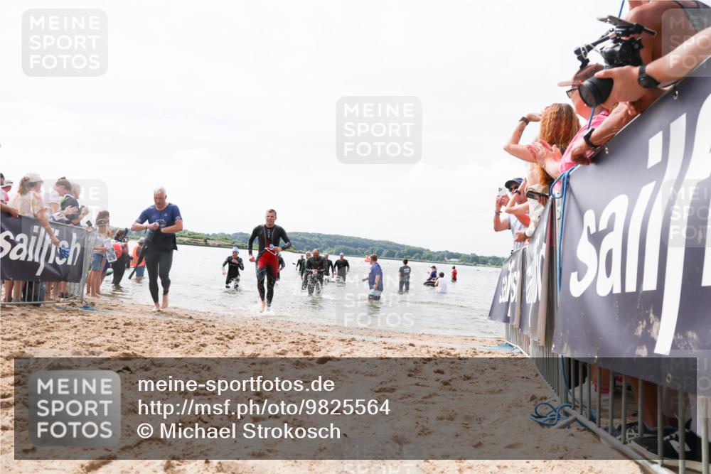 21.06.2026 - Viking Triathlon Michael Strokosch http://msf.ph/oto/9825564 21.06.2026 10:34:49 Schwimmen 51, 82, 118, 255, 386, 391, 440 meine-sportfotos.de