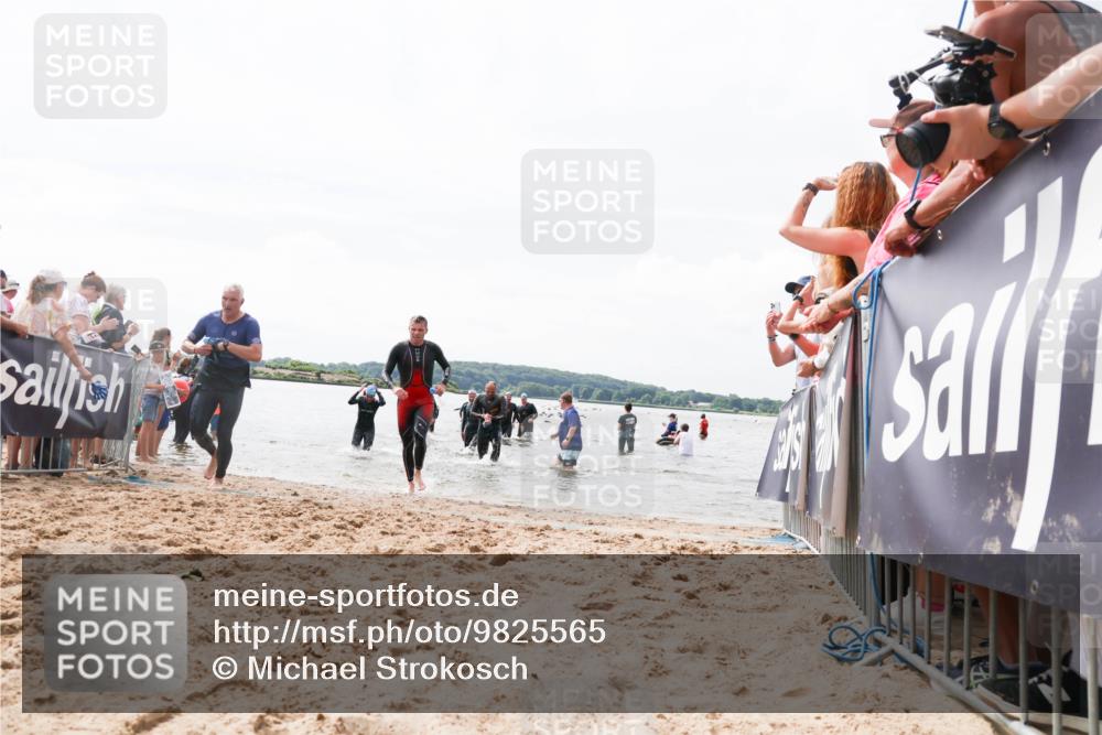 21.06.2026 - Viking Triathlon Michael Strokosch http://msf.ph/oto/9825565 21.06.2026 10:34:49 Schwimmen 51, 82, 118, 255, 386, 391, 440 meine-sportfotos.de