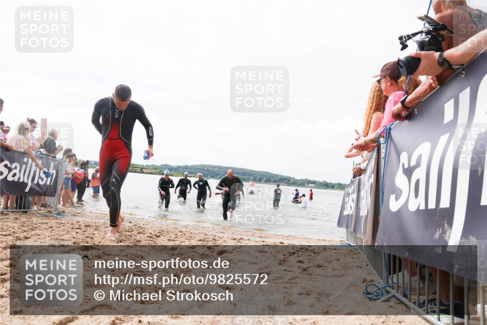 21.06.2026 - Viking Triathlon Michael Strokosch http://msf.ph/oto/9825572 21.06.2026 10:34:52 Schwimmen 26, 51, 82, 118, 161, 199, 255, 386, 440, 536 meine-sportfotos.de