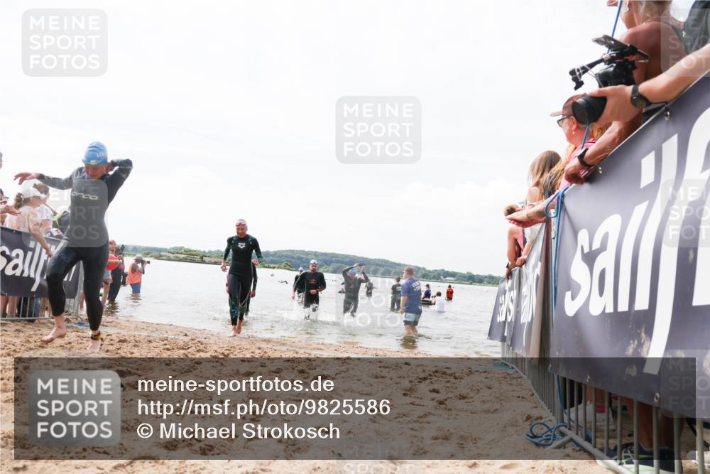 21.06.2026 - Viking Triathlon Michael Strokosch http://msf.ph/oto/9825586 21.06.2026 10:34:56 Schwimmen 26, 82, 118, 161, 199, 255, 386, 536 meine-sportfotos.de