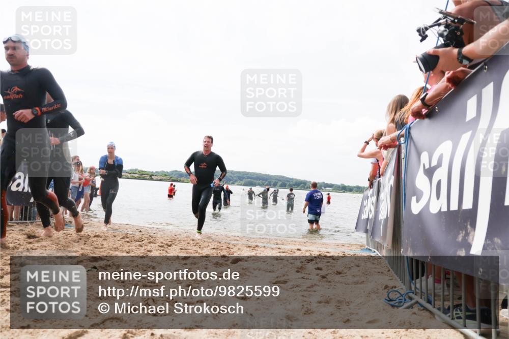 21.06.2026 - Viking Triathlon Michael Strokosch http://msf.ph/oto/9825599 21.06.2026 10:35:01 Schwimmen 26, 161, 199, 267, 386, 536 meine-sportfotos.de
