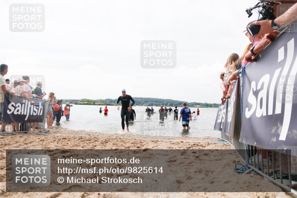 21.06.2026 - Viking Triathlon Michael Strokosch http://msf.ph/oto/9825614 21.06.2026 10:35:05 Schwimmen 18, 26, 161, 199, 267, 372, 536, 621 meine-sportfotos.de