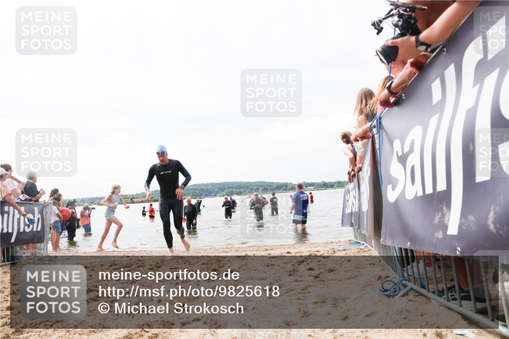 21.06.2026 - Viking Triathlon Michael Strokosch http://msf.ph/oto/9825618 21.06.2026 10:35:07 Schwimmen 18, 26, 199, 267, 372, 621 meine-sportfotos.de