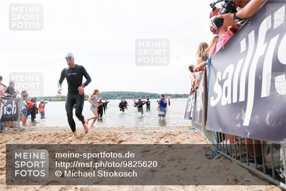 21.06.2026 - Viking Triathlon Michael Strokosch http://msf.ph/oto/9825620 21.06.2026 10:35:07 Schwimmen 18, 26, 199, 267, 372, 621 meine-sportfotos.de