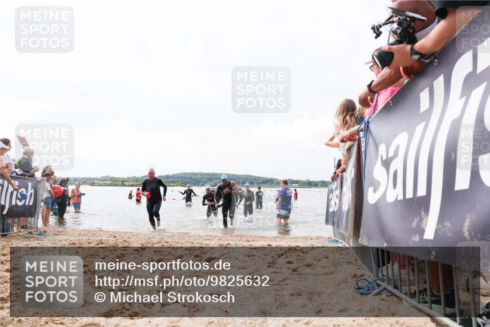 21.06.2026 - Viking Triathlon Michael Strokosch http://msf.ph/oto/9825632 21.06.2026 10:35:11 Schwimmen 18, 100, 267, 372, 568, 621 meine-sportfotos.de