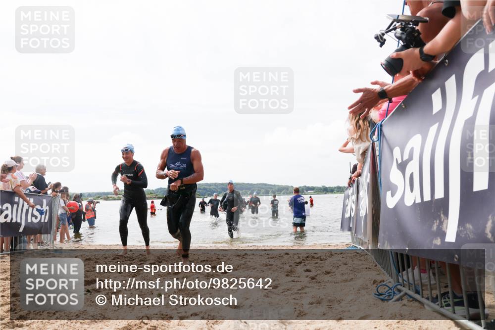21.06.2026 - Viking Triathlon Michael Strokosch http://msf.ph/oto/9825642 21.06.2026 10:35:15 Schwimmen 18, 100, 372, 568, 621, 623 meine-sportfotos.de