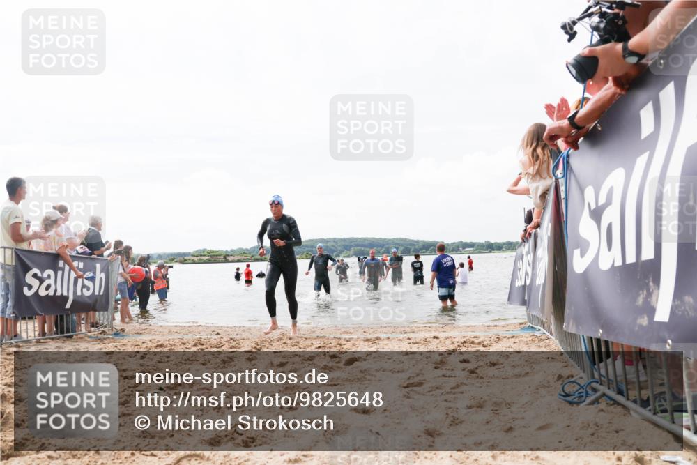21.06.2026 - Viking Triathlon Michael Strokosch http://msf.ph/oto/9825648 21.06.2026 10:35:17 Schwimmen 18, 73, 100, 372, 568, 621, 623 meine-sportfotos.de