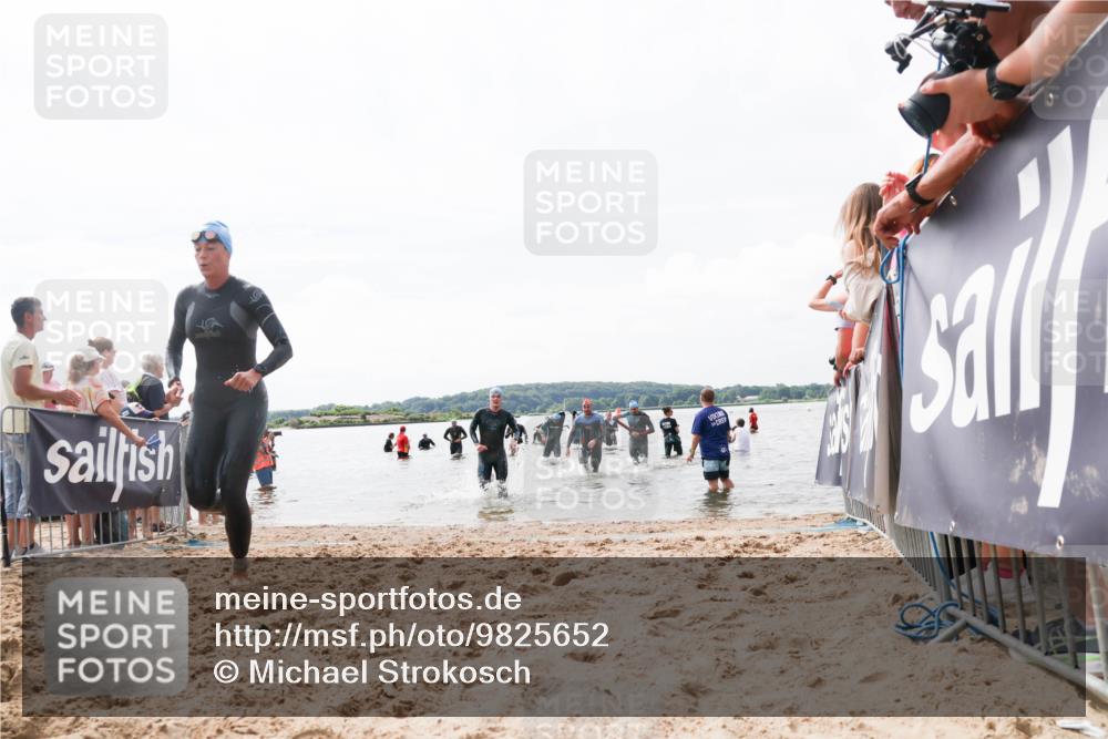 21.06.2026 - Viking Triathlon Michael Strokosch http://msf.ph/oto/9825652 21.06.2026 10:35:18 Schwimmen 18, 73, 100, 372, 568, 621, 623 meine-sportfotos.de