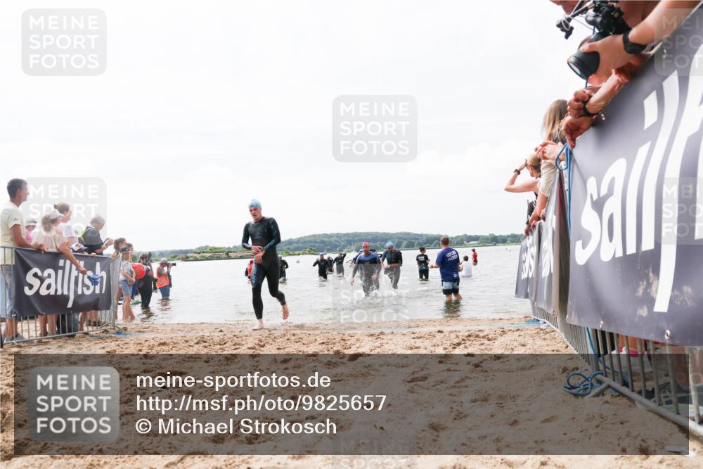 21.06.2026 - Viking Triathlon Michael Strokosch http://msf.ph/oto/9825657 21.06.2026 10:35:20 Schwimmen 18, 73, 100, 372, 490, 568, 623 meine-sportfotos.de