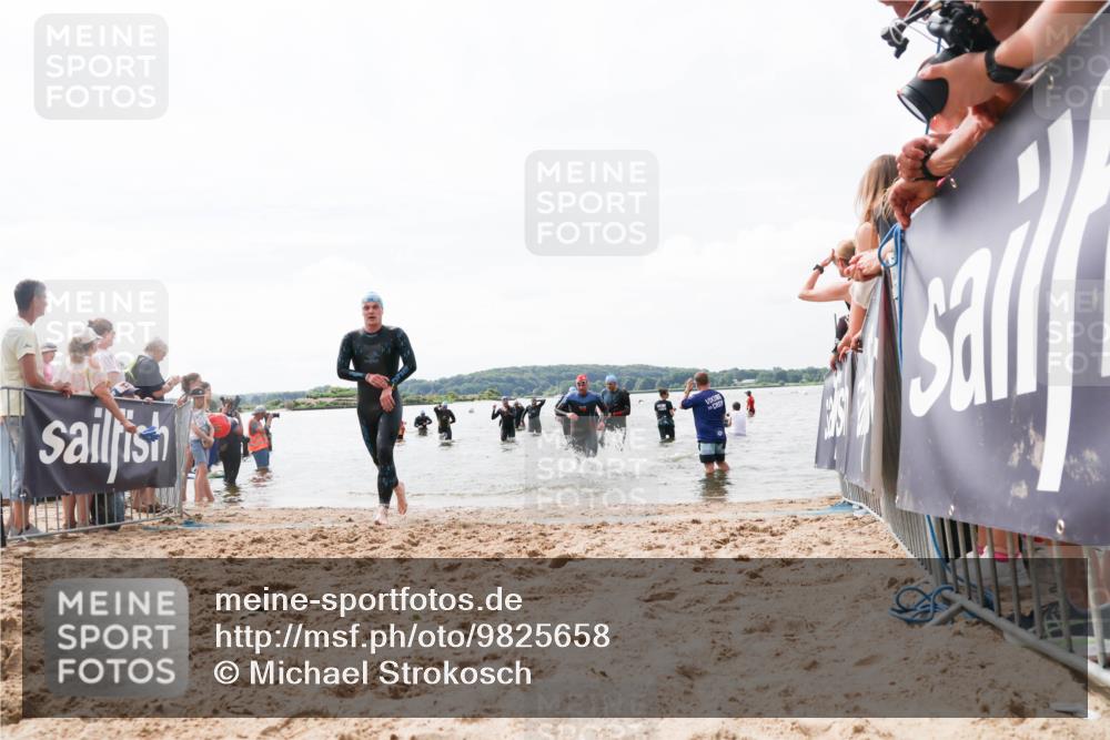21.06.2026 - Viking Triathlon Michael Strokosch http://msf.ph/oto/9825658 21.06.2026 10:35:20 Schwimmen 18, 73, 100, 372, 490, 568, 623 meine-sportfotos.de