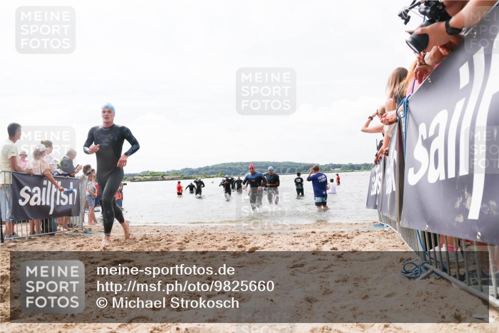 21.06.2026 - Viking Triathlon Michael Strokosch http://msf.ph/oto/9825660 21.06.2026 10:35:21 Schwimmen 73, 100, 490, 568, 623 meine-sportfotos.de