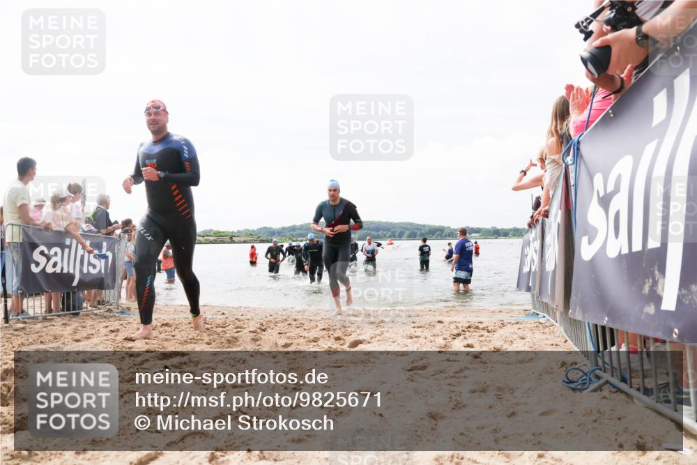 21.06.2026 - Viking Triathlon Michael Strokosch http://msf.ph/oto/9825671 21.06.2026 10:35:24 Schwimmen 73, 136, 194, 242, 380, 430, 490, 568, 623 meine-sportfotos.de