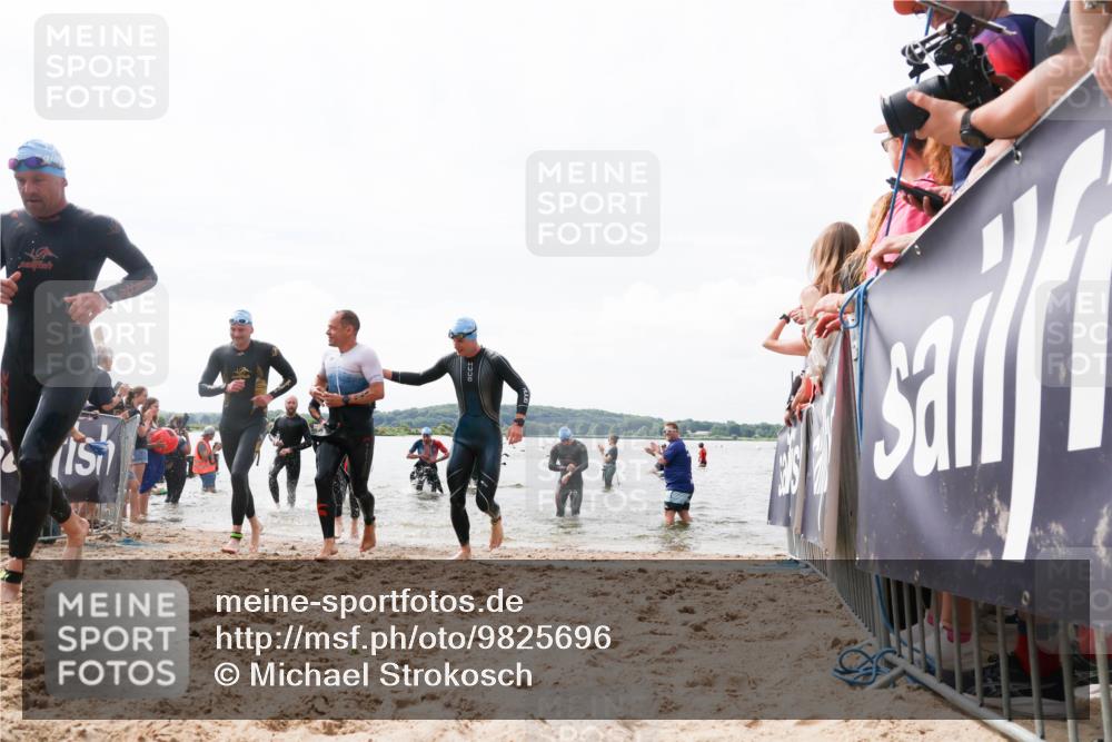 21.06.2026 - Viking Triathlon Michael Strokosch http://msf.ph/oto/9825696 21.06.2026 10:35:33 Schwimmen 49, 136, 194, 226, 242, 311, 332, 380, 430, 490, 501, 551 meine-sportfotos.de