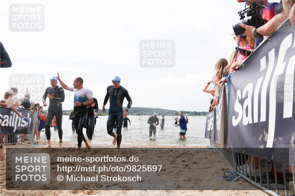 21.06.2026 - Viking Triathlon Michael Strokosch http://msf.ph/oto/9825697 21.06.2026 10:35:33 Schwimmen 49, 136, 194, 226, 242, 311, 332, 380, 430, 490, 501, 551 meine-sportfotos.de