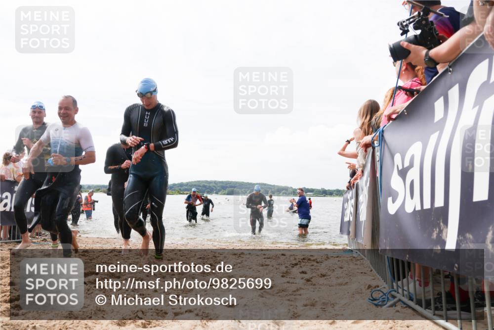 21.06.2026 - Viking Triathlon Michael Strokosch http://msf.ph/oto/9825699 21.06.2026 10:35:34 Schwimmen 49, 136, 194, 226, 242, 311, 332, 380, 430, 490, 501, 551 meine-sportfotos.de