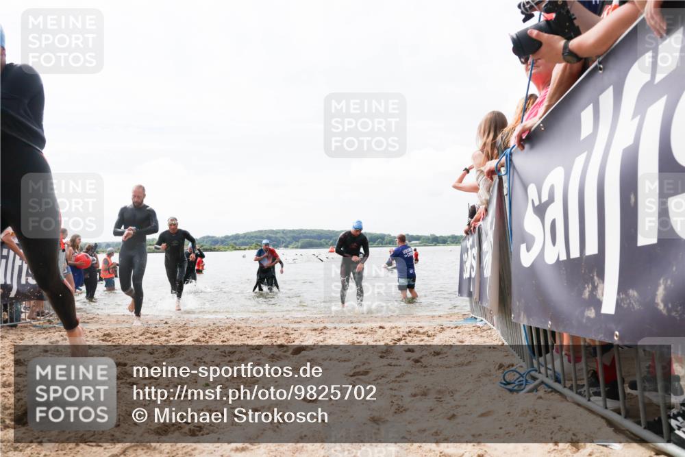 21.06.2026 - Viking Triathlon Michael Strokosch http://msf.ph/oto/9825702 21.06.2026 10:35:35 Schwimmen 49, 136, 194, 226, 242, 311, 332, 380, 430, 501, 551 meine-sportfotos.de