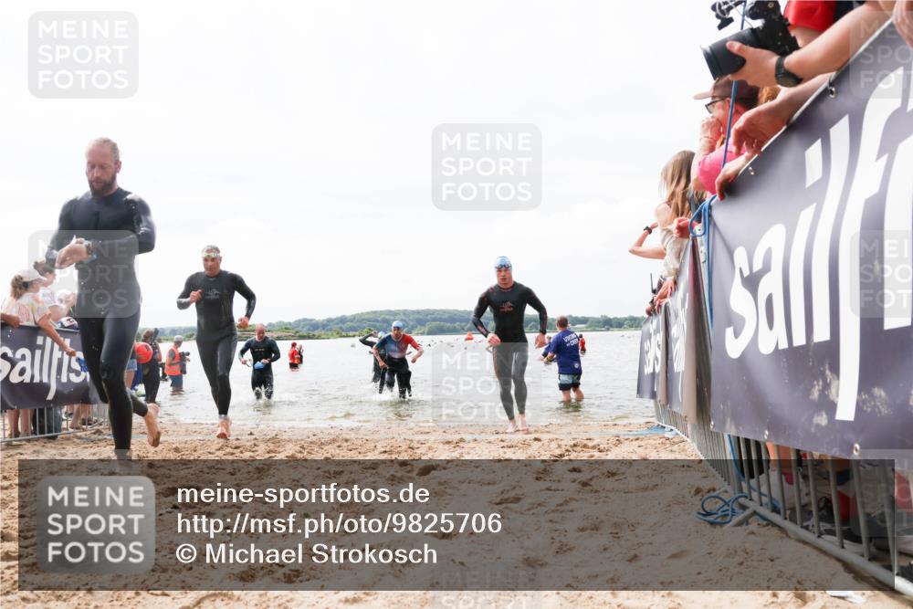 21.06.2026 - Viking Triathlon Michael Strokosch http://msf.ph/oto/9825706 21.06.2026 10:35:36 Schwimmen 49, 136, 194, 226, 242, 311, 332, 380, 430, 501, 551 meine-sportfotos.de
