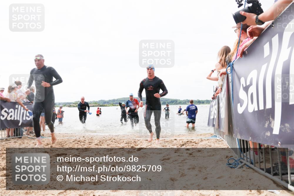 21.06.2026 - Viking Triathlon Michael Strokosch http://msf.ph/oto/9825709 21.06.2026 10:35:37 Schwimmen 49, 136, 194, 226, 242, 311, 332, 380, 430, 501, 551 meine-sportfotos.de