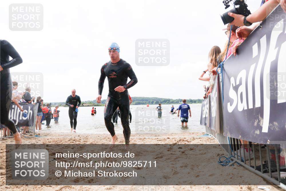 21.06.2026 - Viking Triathlon Michael Strokosch http://msf.ph/oto/9825711 21.06.2026 10:35:38 Schwimmen 49, 136, 226, 242, 311, 332, 380, 430, 501, 551 meine-sportfotos.de