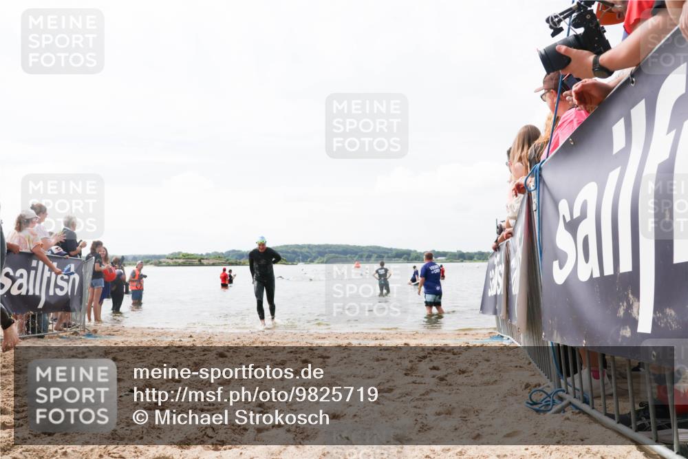21.06.2026 - Viking Triathlon Michael Strokosch http://msf.ph/oto/9825719 21.06.2026 10:35:40 Schwimmen 49, 226, 311, 332, 501, 551 meine-sportfotos.de