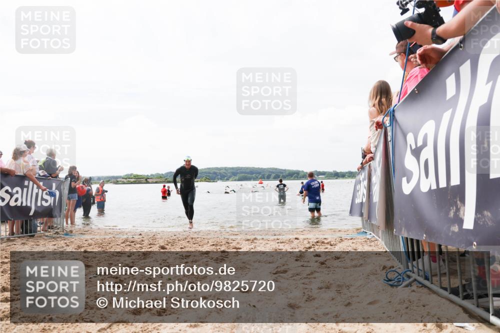 21.06.2026 - Viking Triathlon Michael Strokosch http://msf.ph/oto/9825720 21.06.2026 10:35:41 Schwimmen 49, 226, 311, 332, 501, 551 meine-sportfotos.de