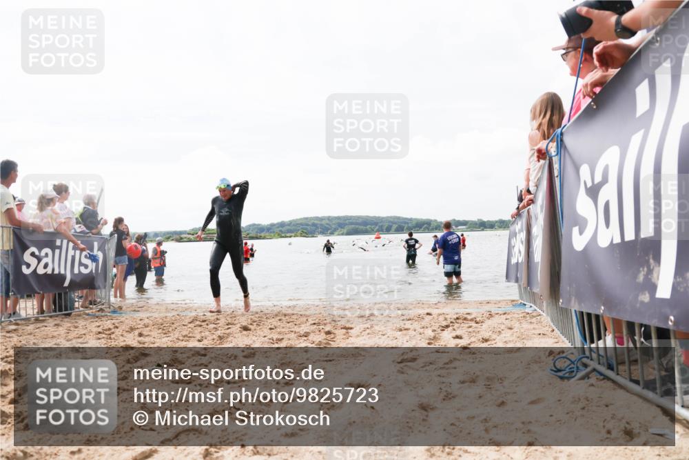 21.06.2026 - Viking Triathlon Michael Strokosch http://msf.ph/oto/9825723 21.06.2026 10:35:42 Schwimmen 49, 226, 332, 501, 551 meine-sportfotos.de
