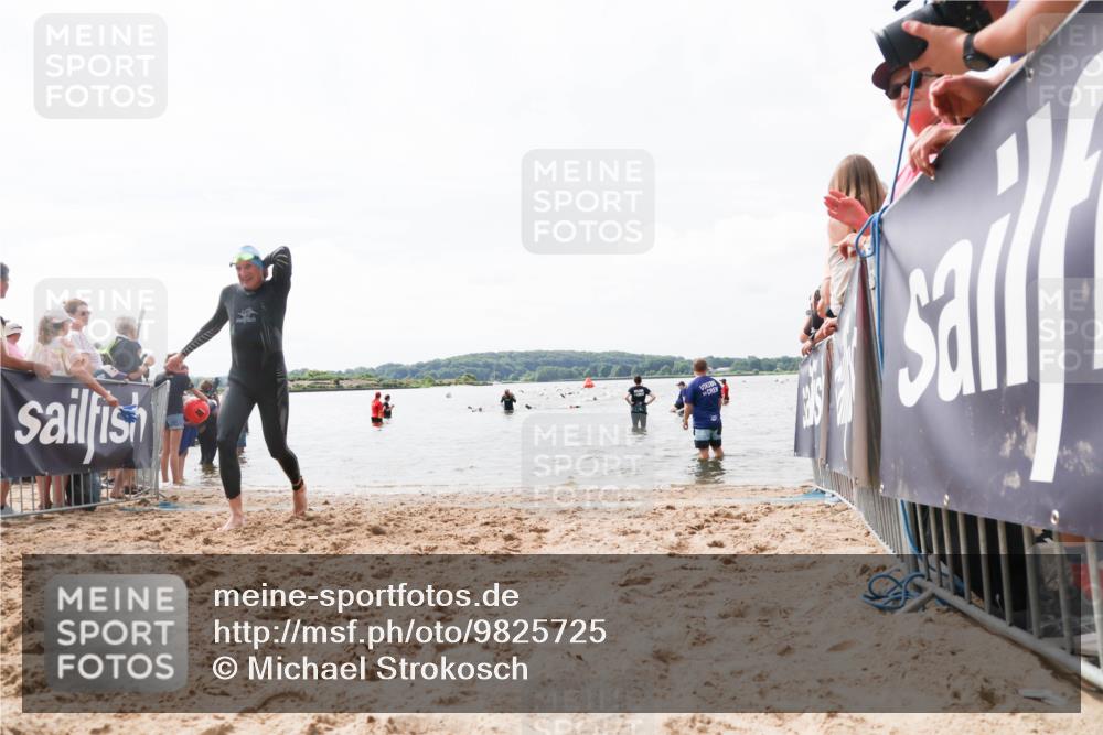 21.06.2026 - Viking Triathlon Michael Strokosch http://msf.ph/oto/9825725 21.06.2026 10:35:42 Schwimmen 49, 226, 332, 501, 551 meine-sportfotos.de