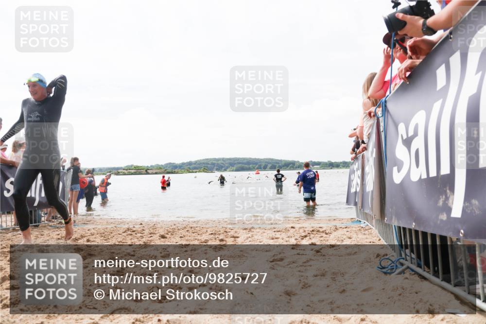 21.06.2026 - Viking Triathlon Michael Strokosch http://msf.ph/oto/9825727 21.06.2026 10:35:43 Schwimmen 49, 226, 332 meine-sportfotos.de