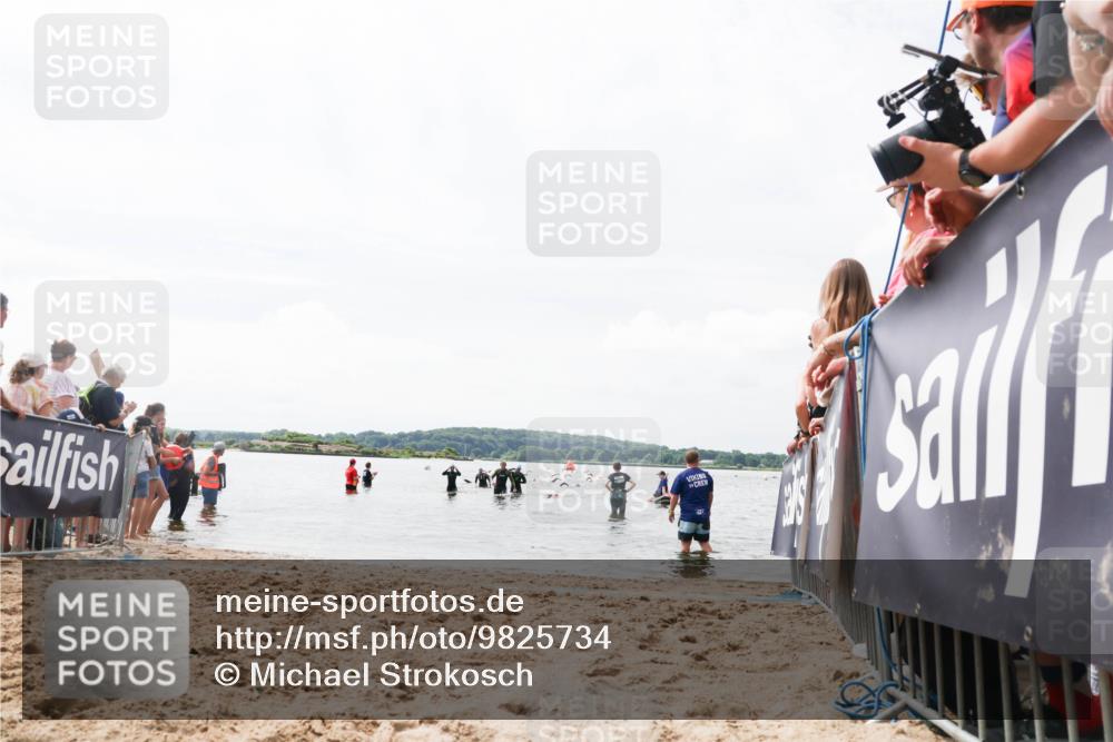 21.06.2026 - Viking Triathlon Michael Strokosch http://msf.ph/oto/9825734 21.06.2026 10:35:49 Schwimmen  meine-sportfotos.de